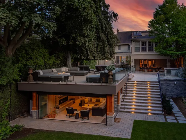 Twilight pavilion with rooftop terrace